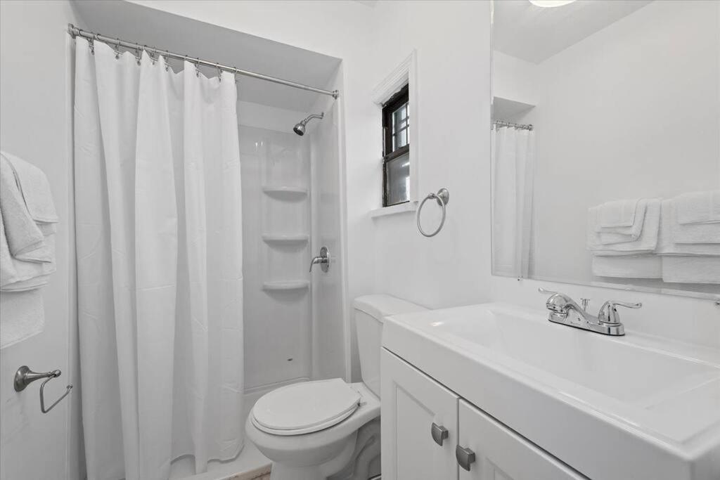 Apartamento East Allegheny Driveway Parking Pittsburgh